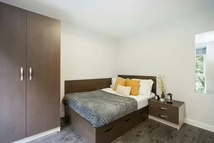 Quarto privado em Hollis Croft, Sheffield, S1 4BG, United Kingdom, imagem 24 de 26