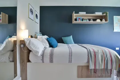 Stanza privata in Victoria Point, 6 Hathersage Rd, Manchester M13 0FT, UK, immagine 25 di 36