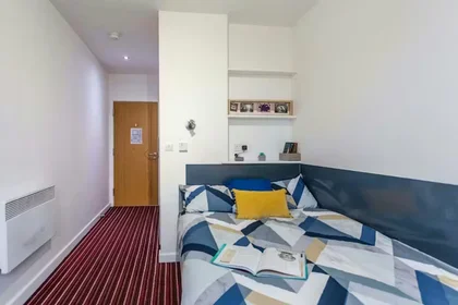 Habitación privada en Brookland Rd, Leicester LE2 6BH, United Kingdom, imagen 13 de 24