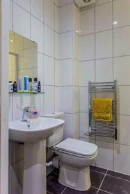 Habitación privada en Brookland Rd, Leicester LE2 6BH, United Kingdom, imagen 17 de 24