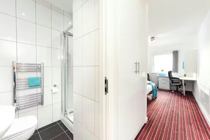 Habitación privada en Brookland Rd, Leicester LE2 6BH, United Kingdom, imagen 23 de 24
