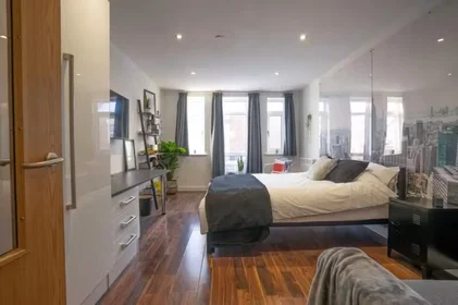 Habitación privada en 1 Burns Street, Leicester, LE2 6DJ, imagen 1 de 16
