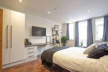 Habitación privada en 1 Burns Street, Leicester, LE2 6DJ, imagen 2 de 16