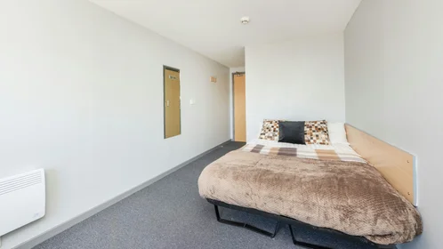 Stanza privata in 1 Lineker Rd, Leicester LE2 7FZ, United Kingdom, immagine 18 di 39