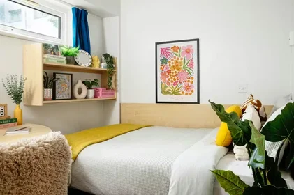 Habitación privada en 101 Raw Dykes Road, Leicester, LE2 7FP, imagen 27 de 36