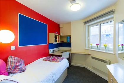 Chambre à louer dans un appartement en colocation à Coventry