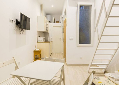 Stylowe mieszkanie typu studio w Madryt