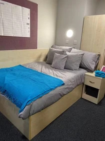 Pokój do wynajęcia z podwójnym łóżkiem w Glasgow