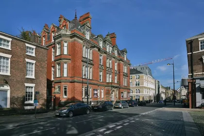 Özel oda konumu The Hahnemann Building 42 Hope St Liverpool Merseyside L1 9AJ, 1 10 görüntüsü