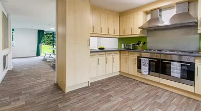 Privatzimmer in der DE WALDEN WAY, BRADFORD, BD7 1BD, bild 22 von 34