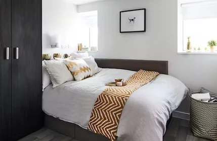 Chambre à louer avec lit double Bristol