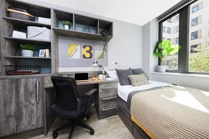 Habitación privada en 1-6 St Andrew's Pl, Cardiff CF10 3BE, United Kingdom, imagen 15 de 48