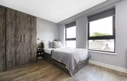 Habitación privada en 1-6 St Andrew's Pl, Cardiff CF10 3BE, United Kingdom, imagen 28 de 48