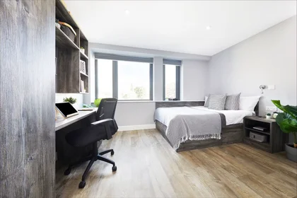Habitación privada en 1-6 St Andrew's Pl, Cardiff CF10 3BE, United Kingdom, imagen 5 de 48