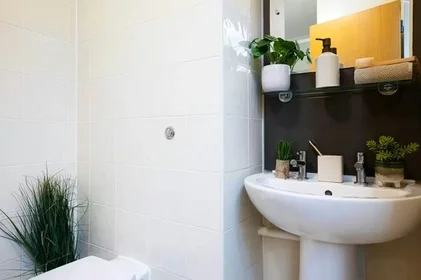 Quarto privado em Maindy Road, Cardiff, CF24 4HJ, imagem 23 de 27