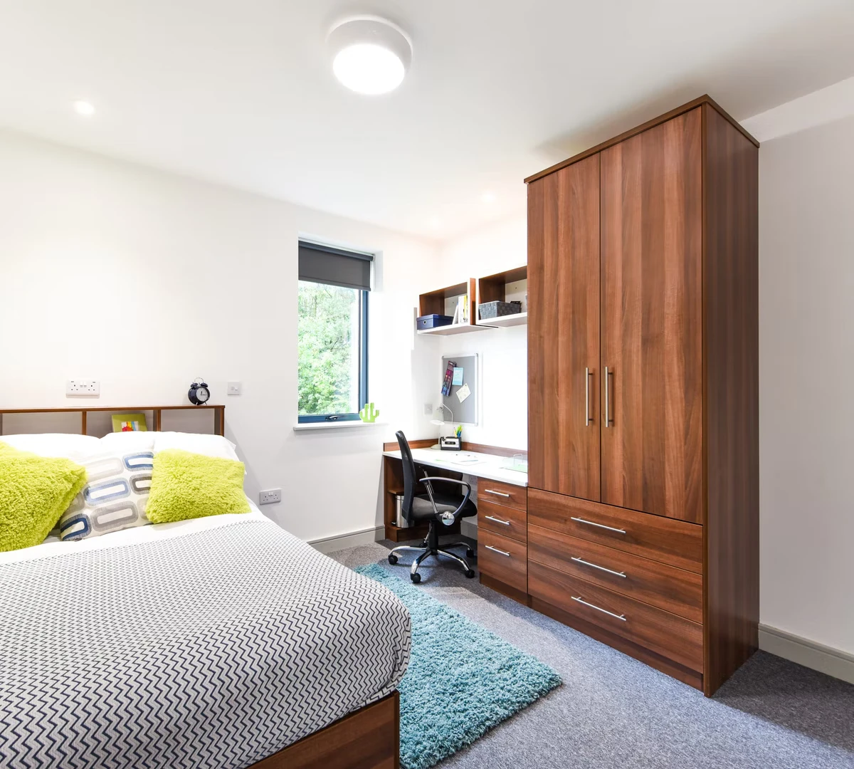 Renting rooms by the month in Durham