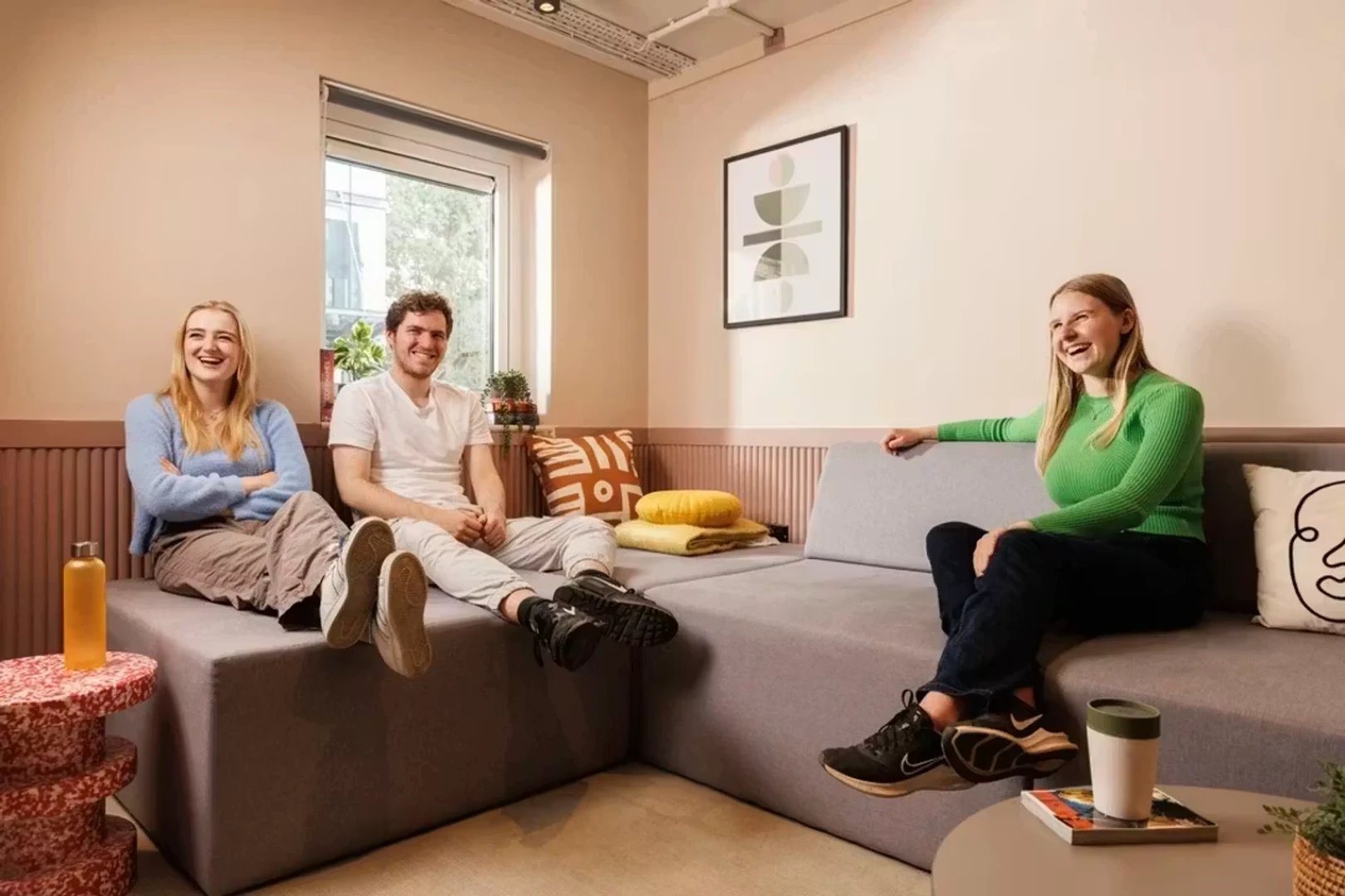 Habitación asequible para estudiantes con buena iluminación en 
