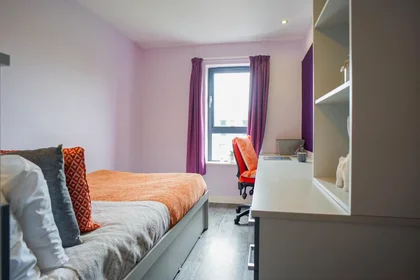 Quarto privado em 17 Beaverbank Place, Edinburgh, EH7 4FB, imagem 21 de 37