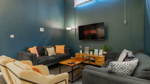 Quarto privado em 17 Beaverbank Place, Edinburgh, EH7 4FB, imagem 35 de 37
