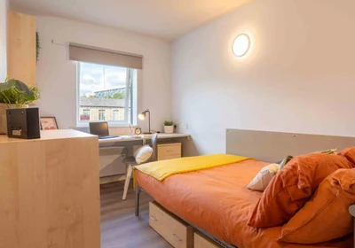 Private room at 88 Firth St, Huddersfield HD1 3BN, United Kingdom, image 26 of 40