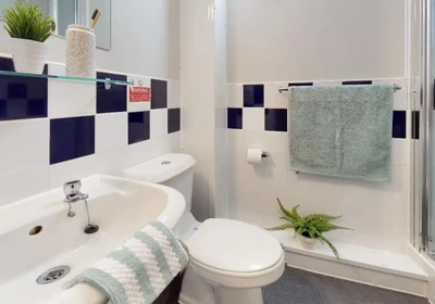Private room at 88 Firth St, Huddersfield HD1 3BN, United Kingdom, image 5 of 40