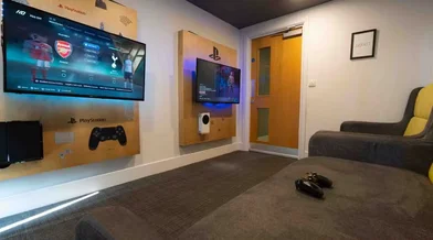 Private room at King's Bridge Rd, Huddersfield HD1 3DG, United Kingdom, image 27 of 30