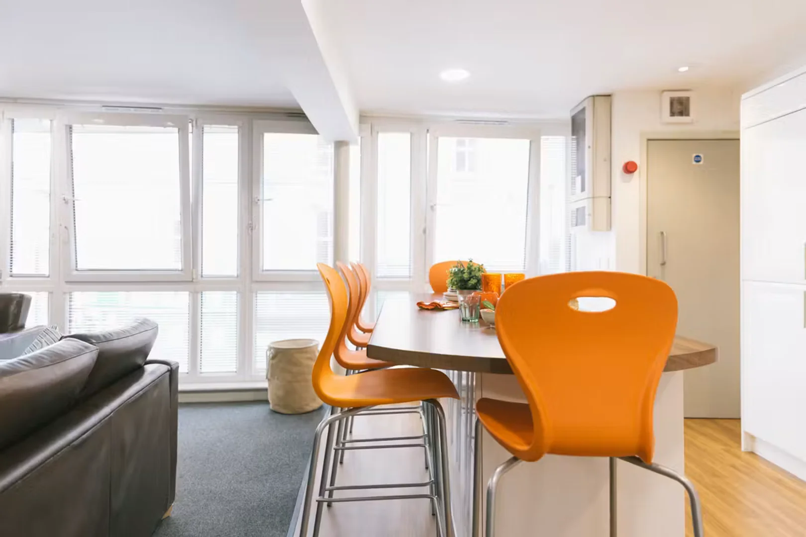 Zimmer in Studentenwohnung in  zu vermieten, voll möbliert