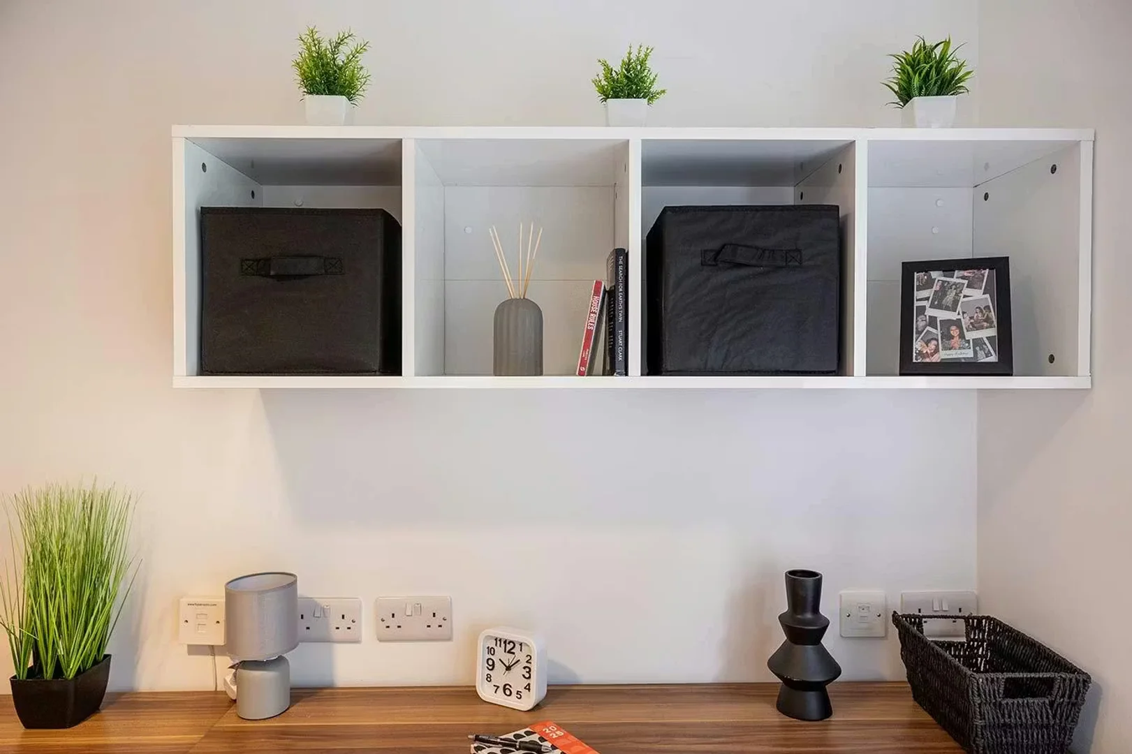 Habitación estudiantil económica con ubicación conveniente en 
