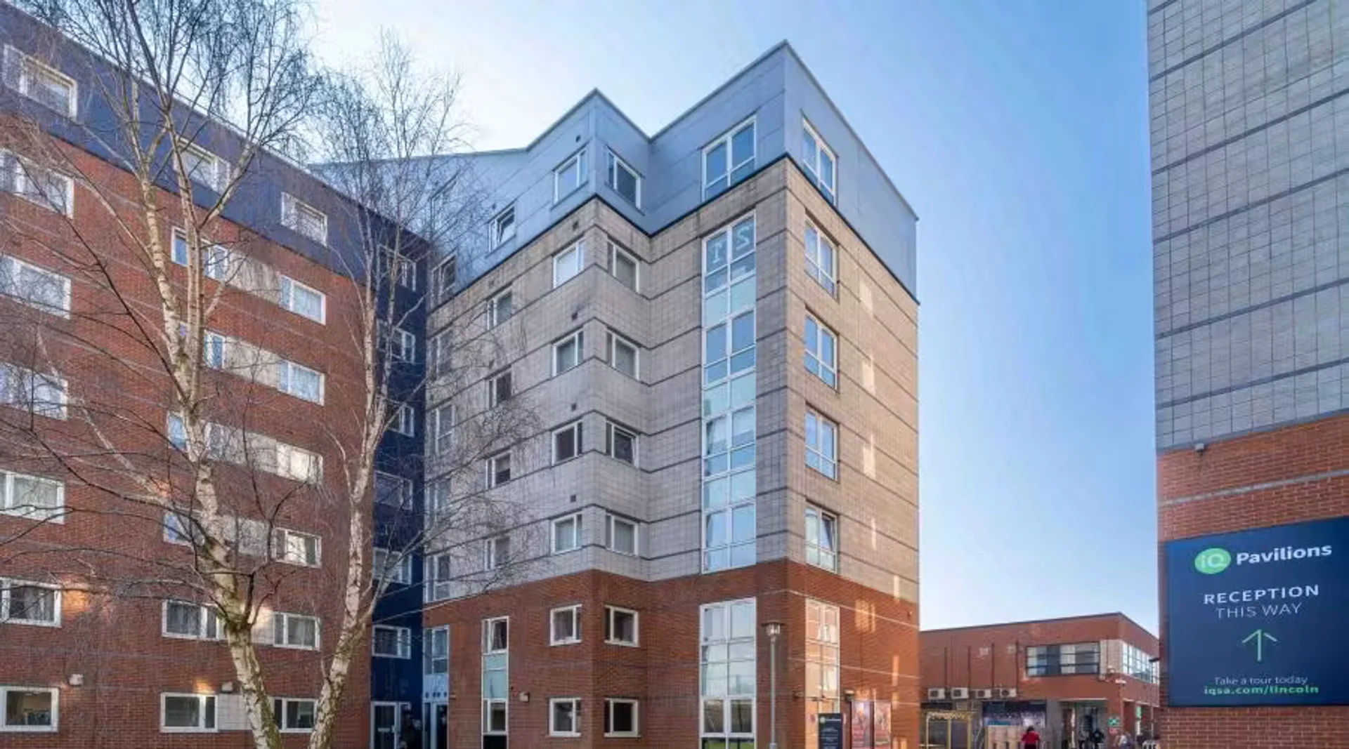 Student-friendly room in  with modern amenities