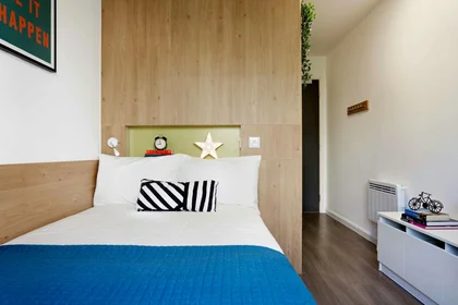 Chambre privée à 2 Mayfield Rd, Southampton SO17 3SX, United Kingdom, image 1 de 4