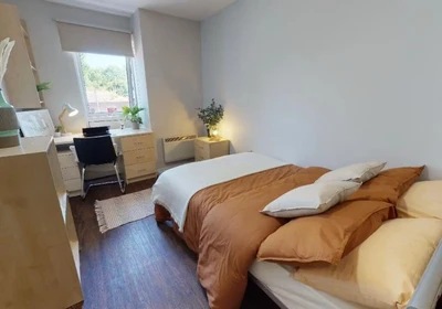 Privatzimmer in der Fiveways House North Road Wolverhampton WV1 1HR United Kingdom, bild 1 von 10