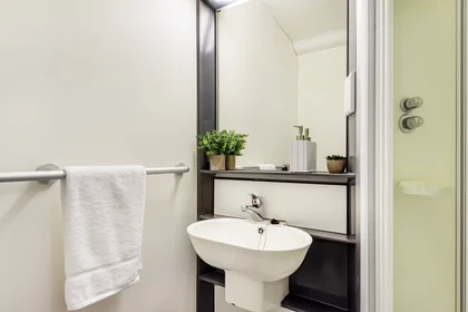 Habitación privada en OX3 7FJ Headington Oxford UK, imagen 48 de 49
