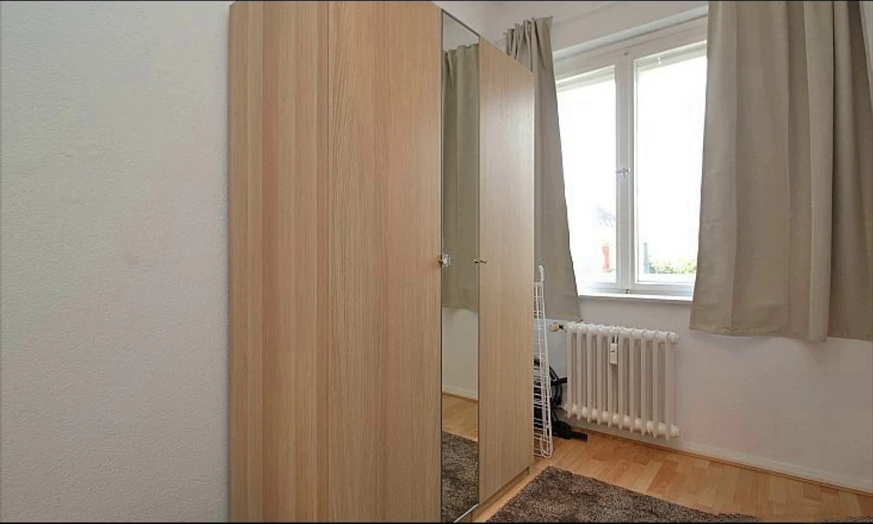Accommodation with 3 bedrooms in Berlin