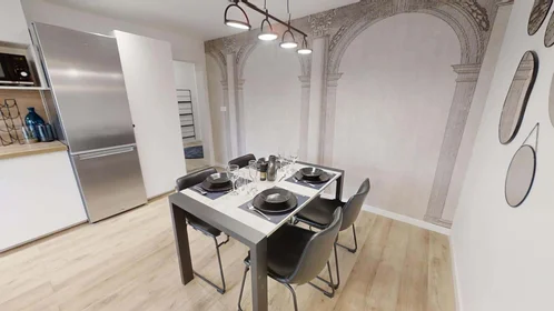 Özel oda konumu 46 Bd Jules Verne, 44300 Nantes, France, 21 27 görüntüsü