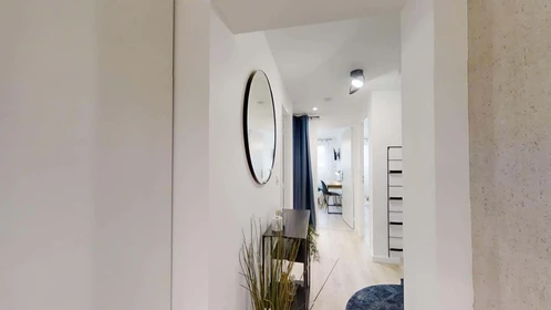 Özel oda konumu 46 Bd Jules Verne, 44300 Nantes, France, 21 25 görüntüsü