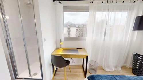 Özel oda konumu 46 Bd Jules Verne, 44300 Nantes, France, 10 25 görüntüsü