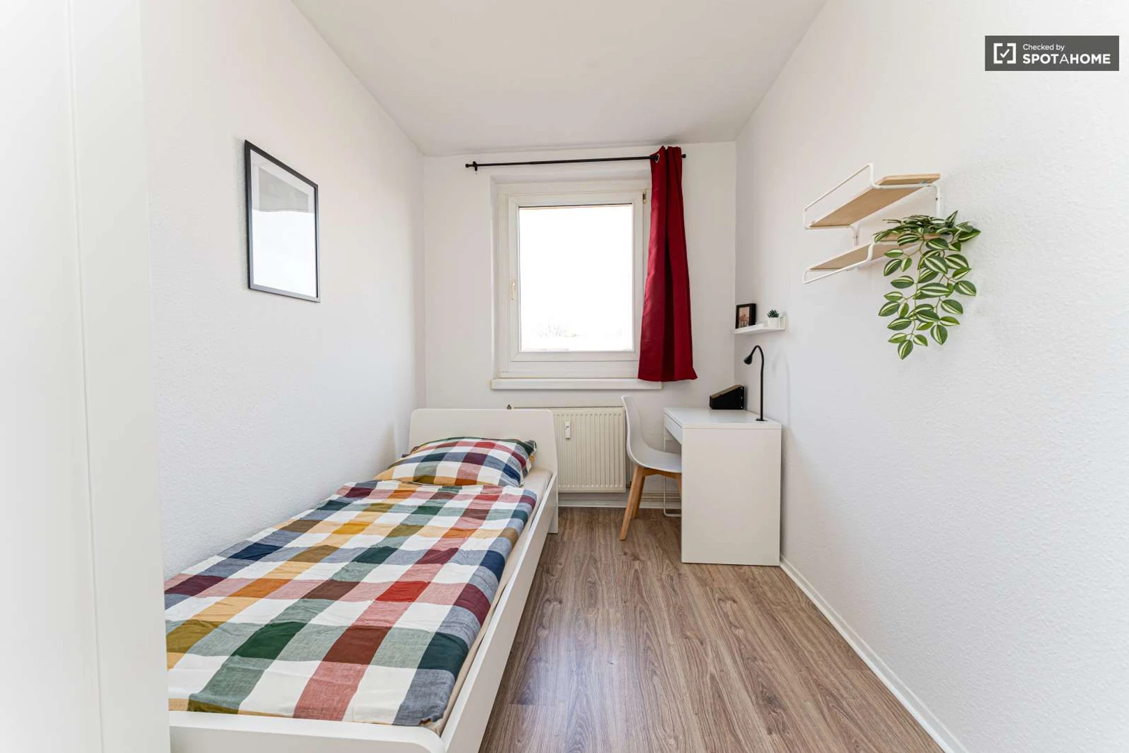Studentenfreundliches Zimmer in  mit modernen Annehmlichkeiten