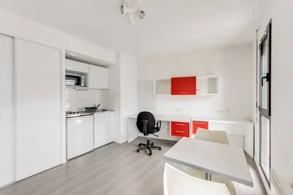 私人房间 在住宅内 在 Lyon, 69009, 13的图像3