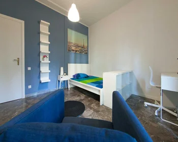 Habitación privada en Via Benedetto Marcello, imagen 2 de 28