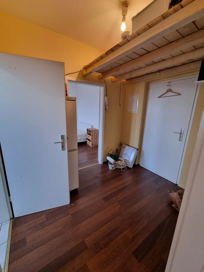 Cheap private room in Dresden