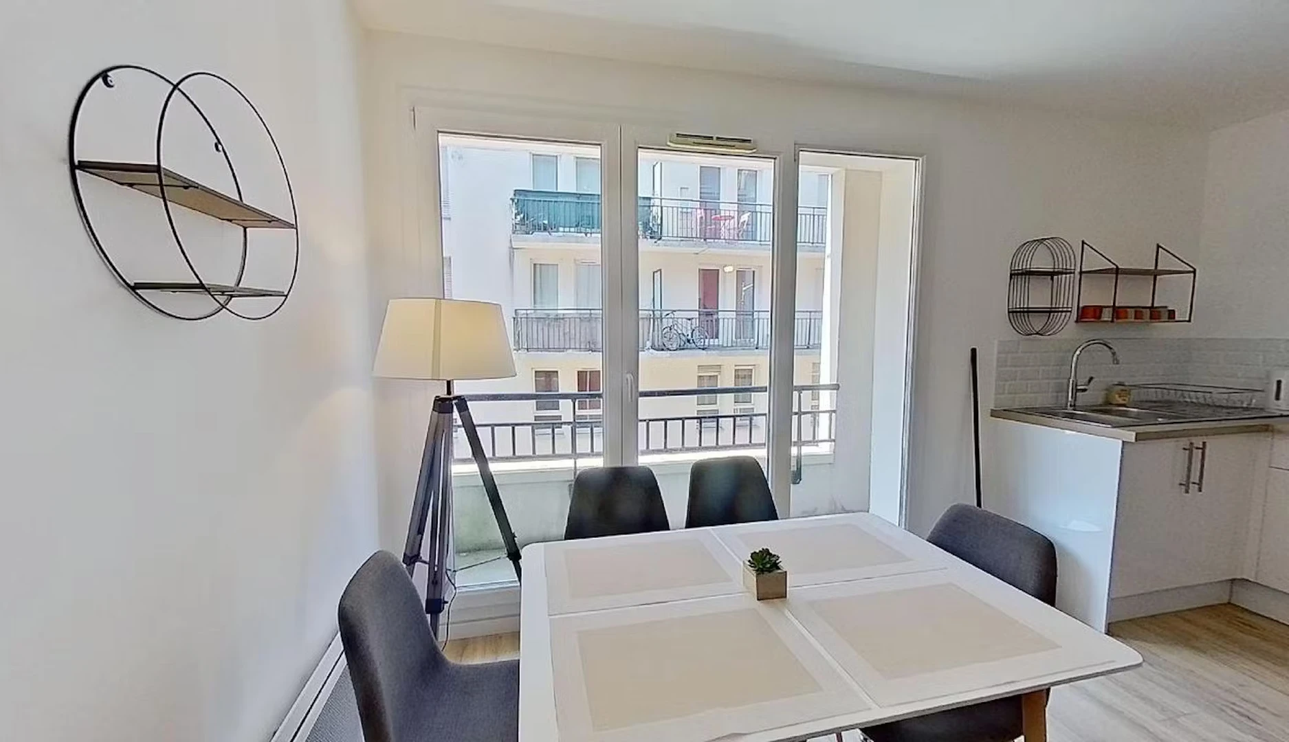 Chambre à louer dans un appartement en colocation à Le Havre