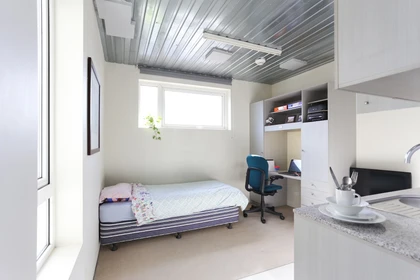 Chambre à louer dans un appartement en colocation à Melbourne