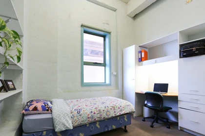 Pokój do wynajęcia z podwójnym łóżkiem w Melbourne
