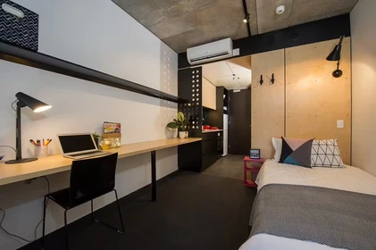 Zimmer mit Doppelbett zu vermieten Melbourne