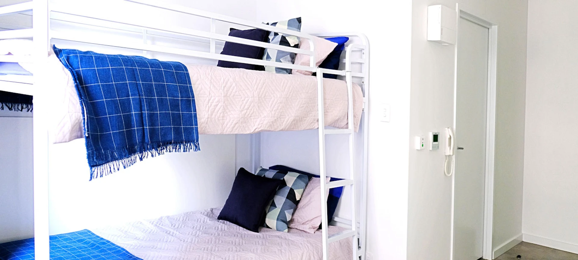 Zimmer mit Doppelbett zu vermieten Adelaide