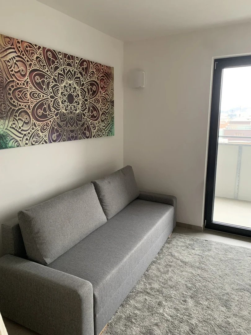 Apartamento moderno e brilhante em Brno
