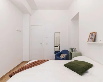 Özel oda konumu Via La Loggia, 3 12 görüntüsü
