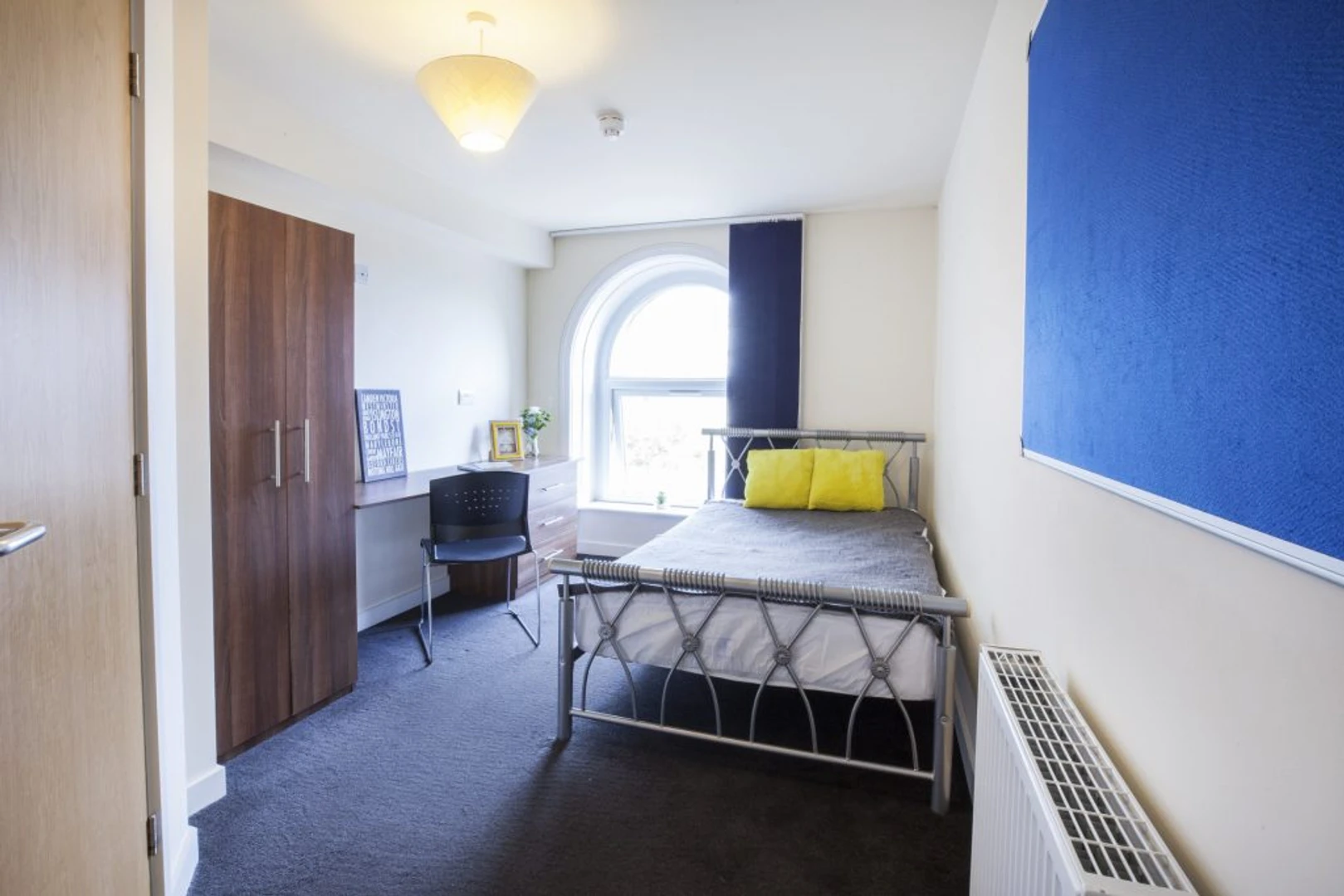 Zimmer mit Doppelbett zu vermieten Huddersfield