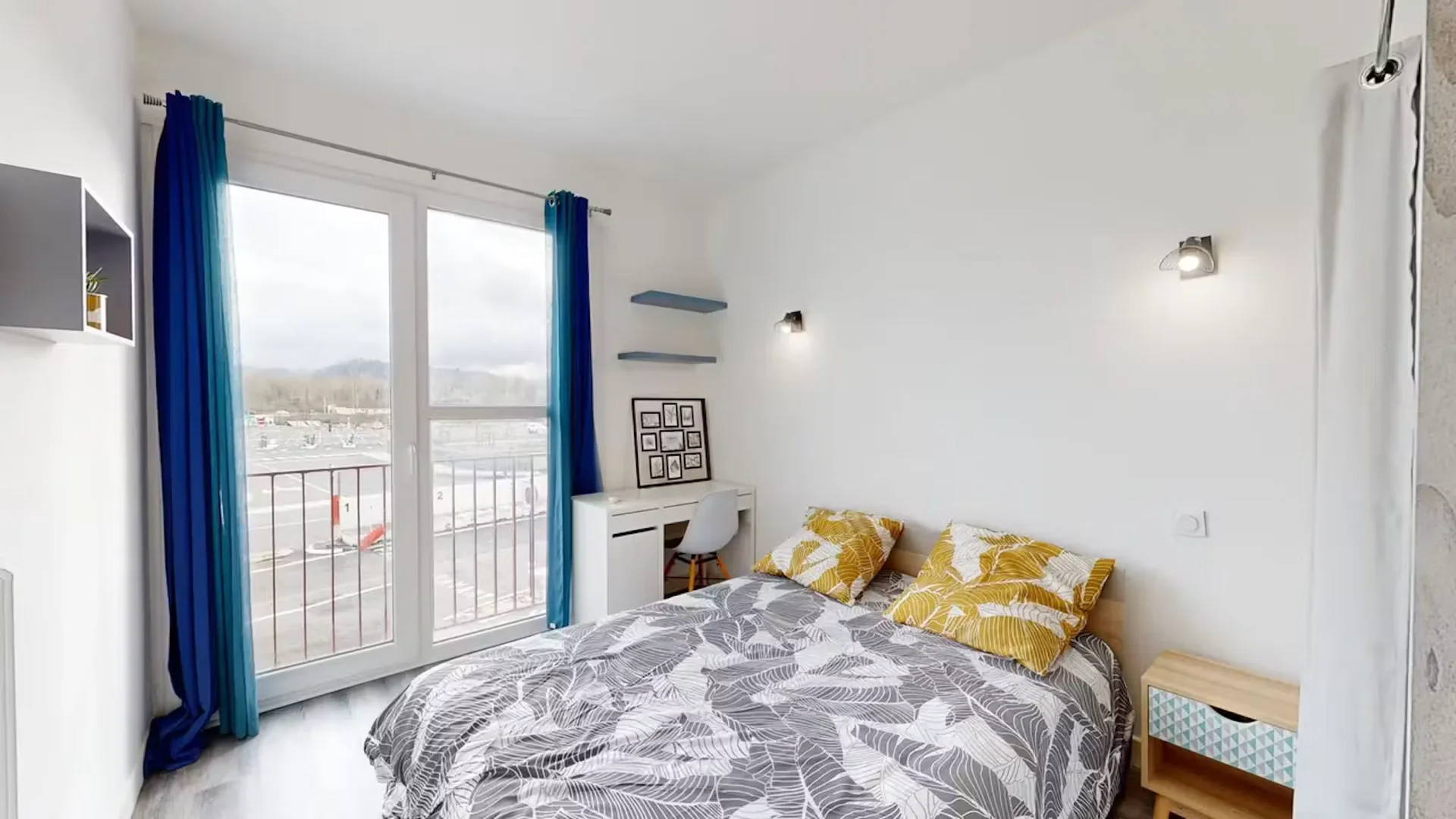 Habitación acogedora para estudiantes disponible en 
