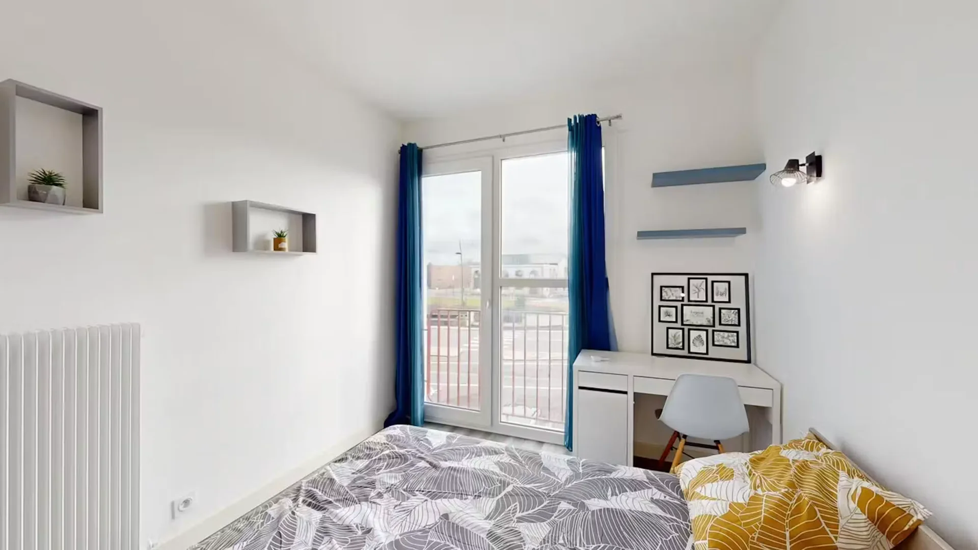 Habitación asequible para estudiantes con buena iluminación en 